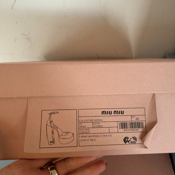 NWT Miu Miu Platform Pumps Beige Patent Leather Ankle Strap Block High Heels 40 - Picture 3 of 8